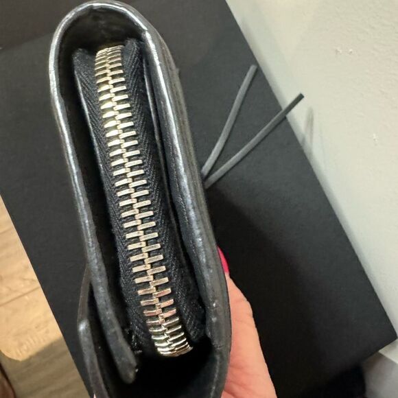 Balenciaga clutch/wallet  - Picture 5 of 14